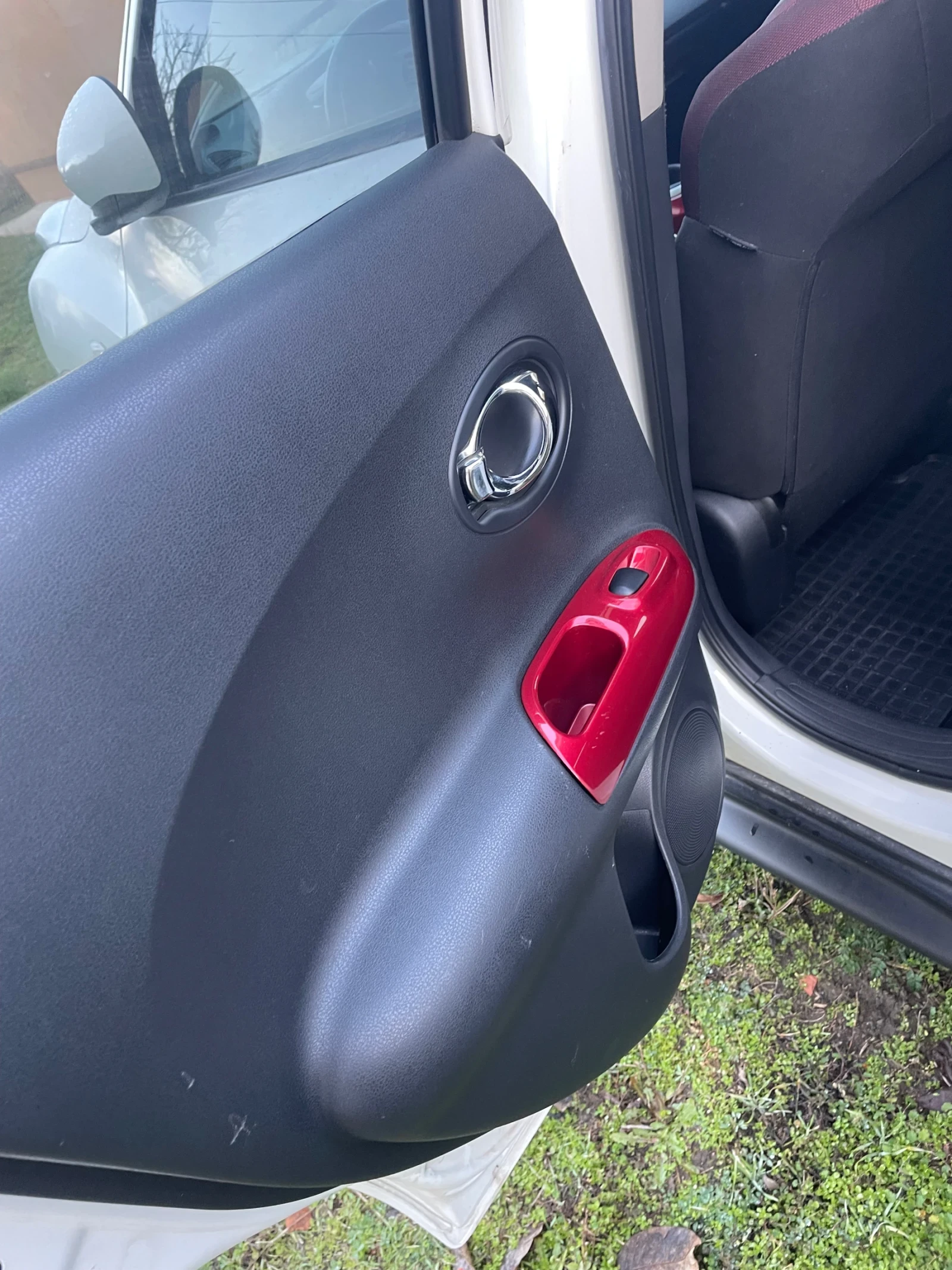 Nissan Juke 1.6i 16V - изображение 10