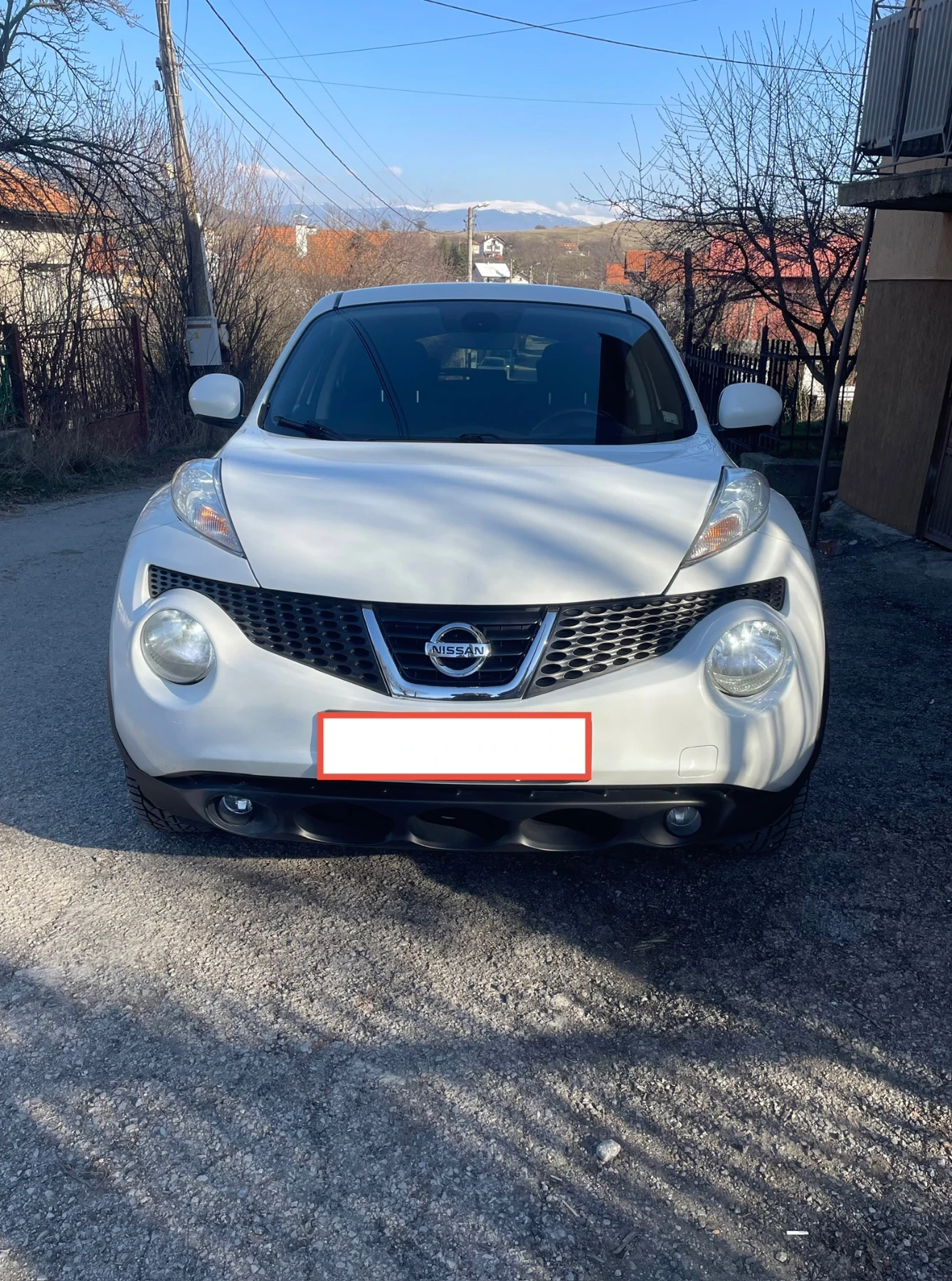 Nissan Juke 1.6i 16V, снимка 1 - Автомобили и джипове - 53933808