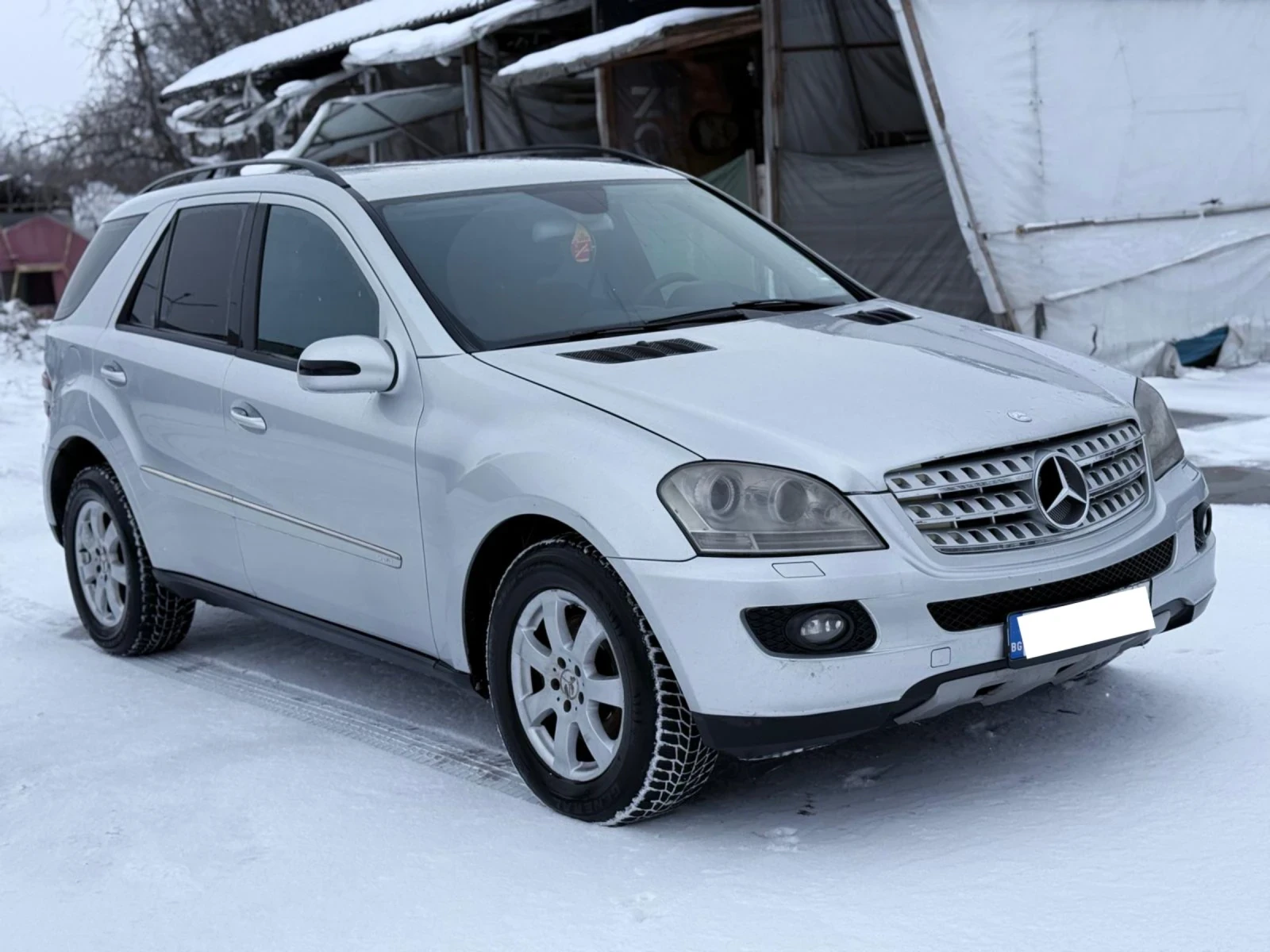 Mercedes-Benz ML 320 CDI* ОБСЛУЖЕН* ЗИМНИ И ЛЕТНИ ГУМИ С ДЖАНТИ* 4X4  - изображение 10