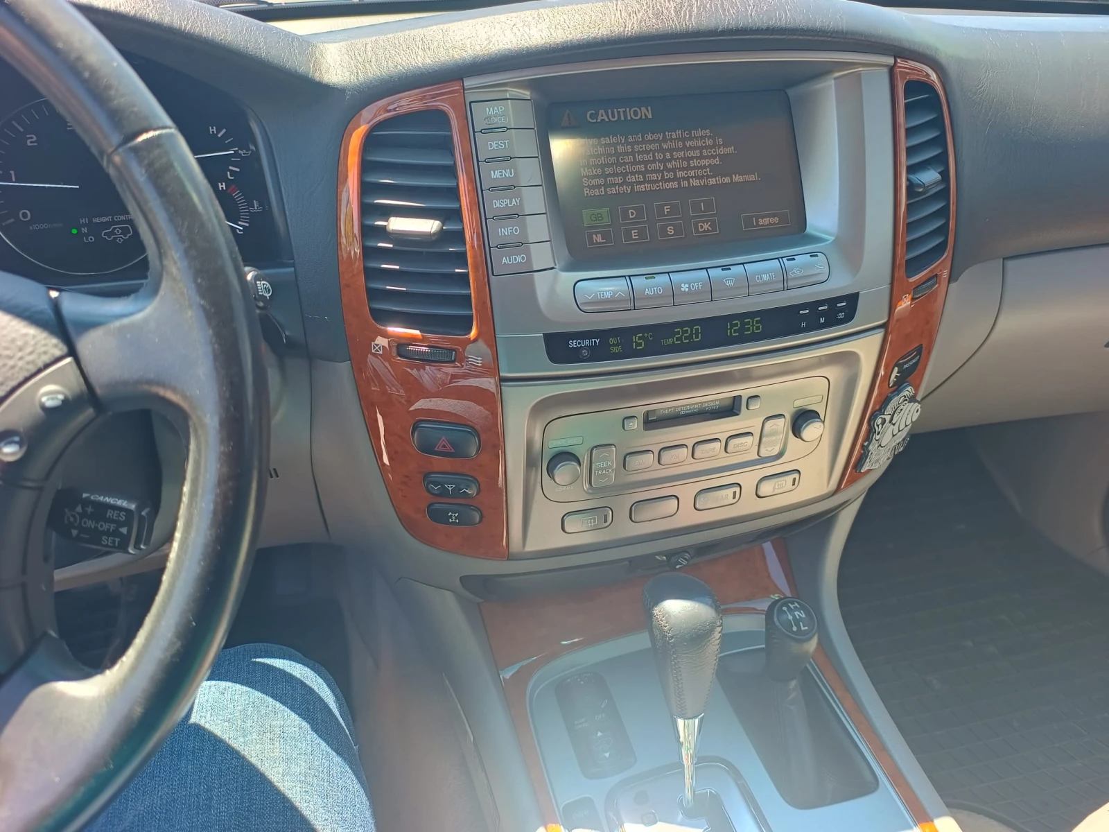 Toyota Land cruiser, снимка 11 - Автомобили и джипове - 54552369