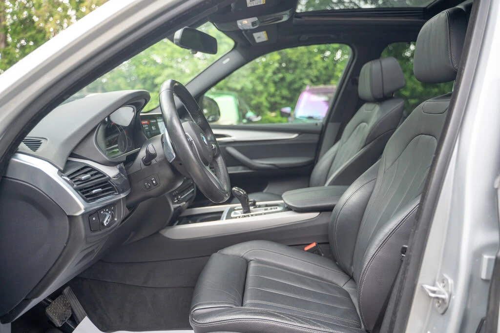 BMW X5 xDrive35i, снимка 6 - Автомобили и джипове - 54846306