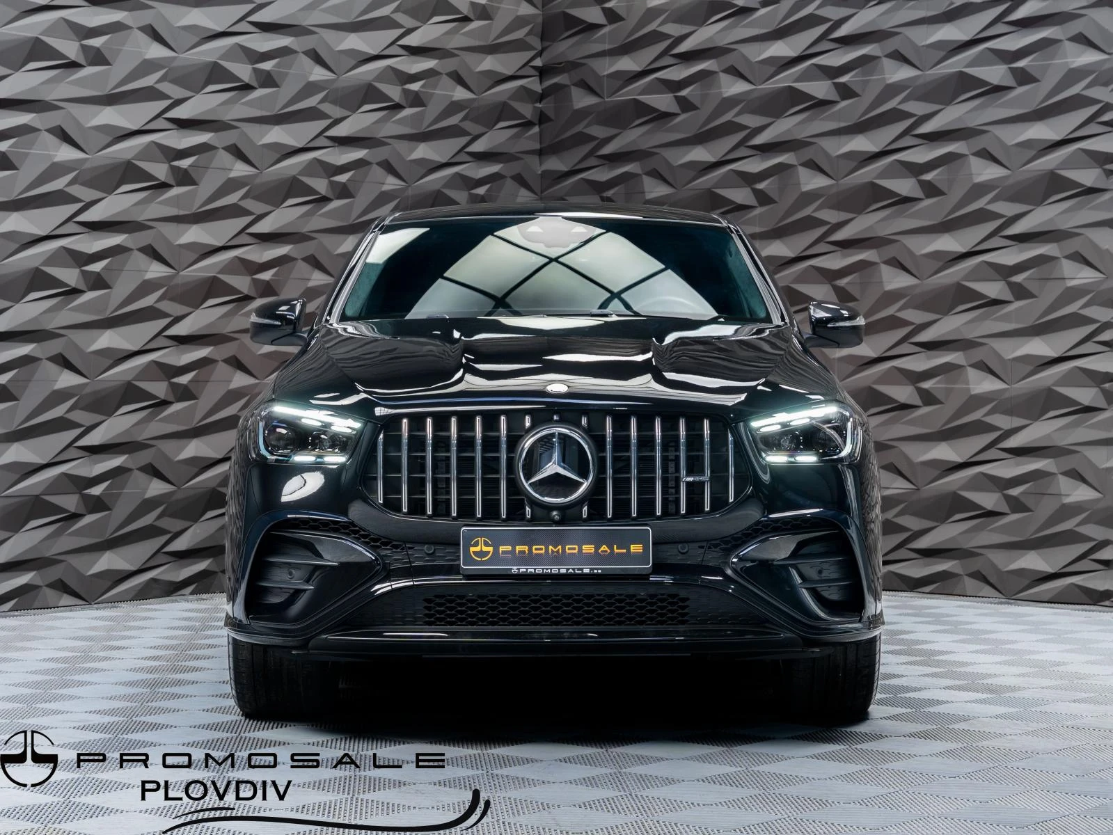 Mercedes-Benz GLE 53 4MATIC AMG 4MATIC+ Coupe* PANO* BURM* ОБДУХВ* HUD* AIRMAT, снимка 2 - Автомобили и джипове - 55530914