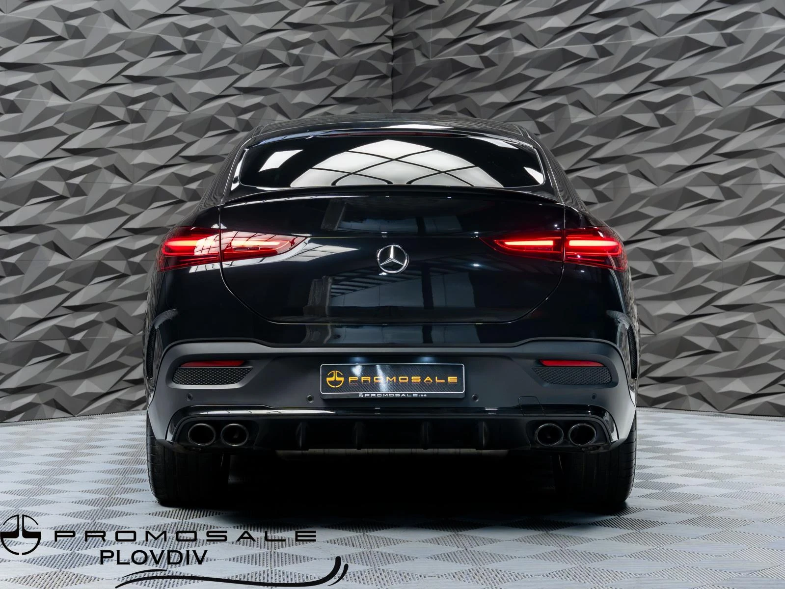 Mercedes-Benz GLE 53 4MATIC AMG 4MATIC+ Coupe* PANO* BURM* ОБДУХВ* HUD* AIRMAT, снимка 4 - Автомобили и джипове - 55530914