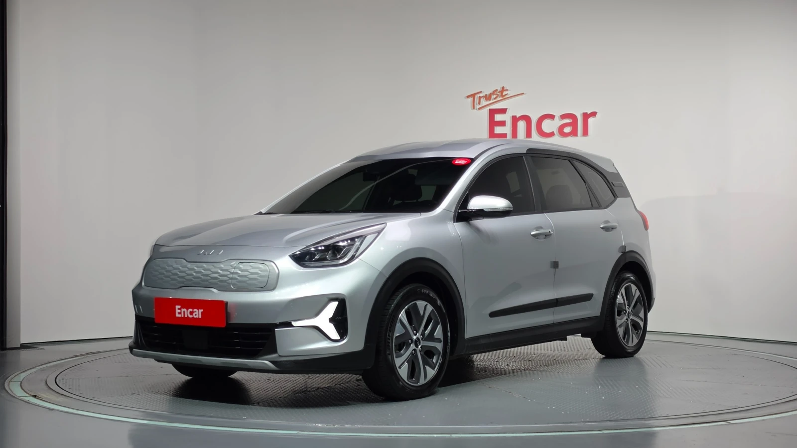 Kia Niro, снимка 3 - Автомобили и джипове - 56064881