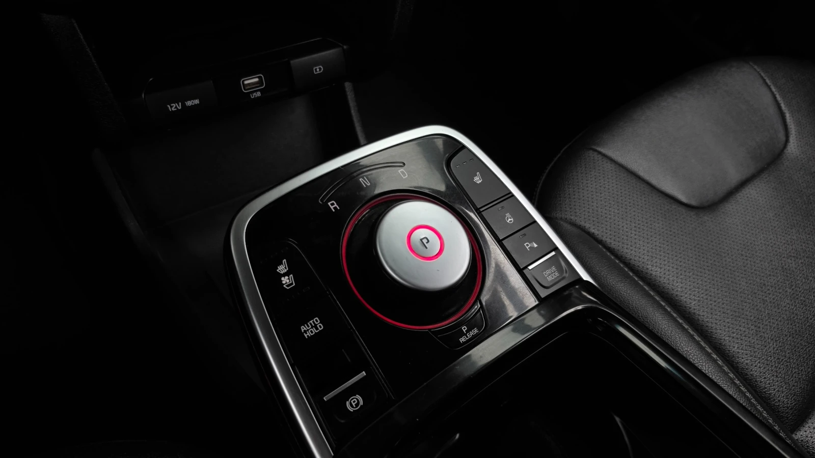 Kia Niro, снимка 11 - Автомобили и джипове - 56064881