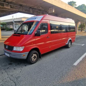     Mercedes-Benz 412