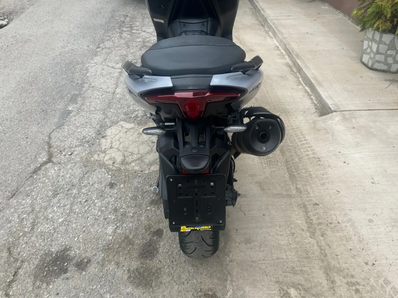 Yamaha T-max 560i LED ABS TCS A2, снимка 6 - Мотоциклети и мототехника - 51695551