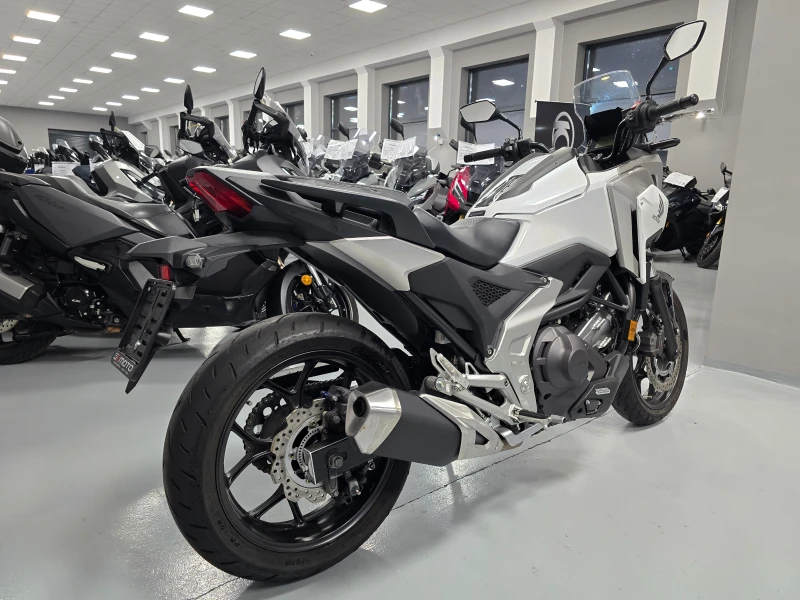 Honda Nc 750ie, ABS-TCS, DCT, Led, 2021г., снимка 8 - Мотоциклети и мототехника - 52366499