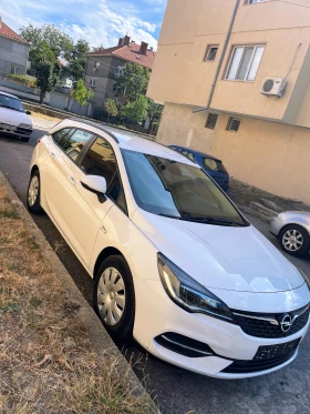 Opel Astra SPORTS TOURER 1.2 Bns Edition, снимка 12