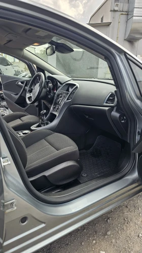 Opel Astra 1.4 Turbo, снимка 15