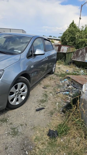 Обява за продажба на Opel Astra 1.4 Turbo ~13 950 лв. - изображение 8