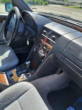 Mercedes-Benz C 220 Газ. Клима, снимка 6