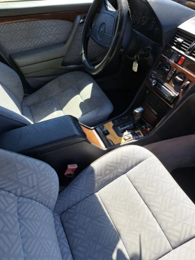 Mercedes-Benz C 220 Газ. Клима, снимка 7