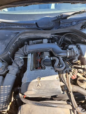 Mercedes-Benz C 220 Газ. Клима, снимка 2