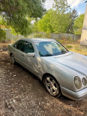 Mercedes-Benz E 300 Avantgarde | 3.0 D | AUTOMAT | КОЖА | 1998 | Auto.bg — изображение 4