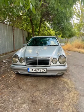 Mercedes-Benz E 300 Avantgarde | 3.0 D | AUTOMAT | КОЖА | 1998 | Auto.bg — изображение 2