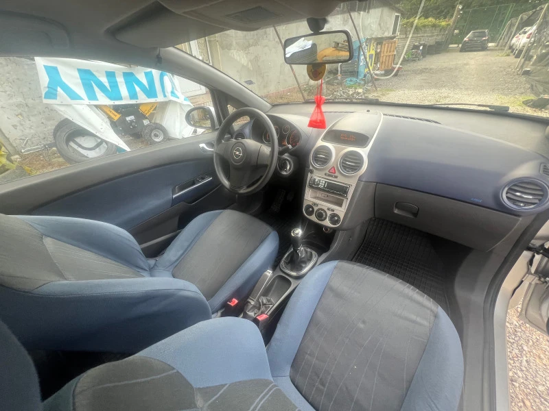 Opel Corsa 1.3, снимка 13 - Автомобили и джипове - 46035236