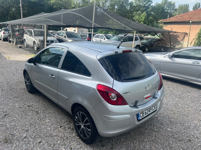 Opel Corsa 1.3, снимка 7 - Автомобили и джипове - 46035236