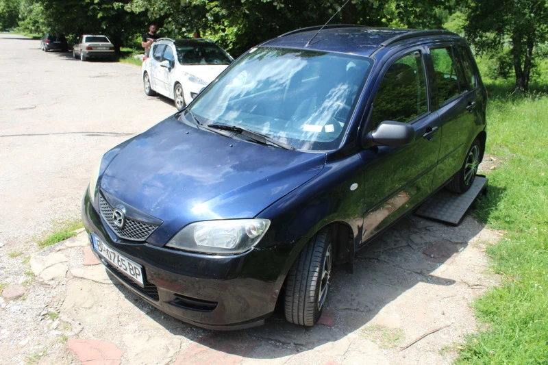 Mazda 2 1.4TDI РЕГИСТРАЦИЯ, снимка 16 - Автомобили и джипове - 47403581