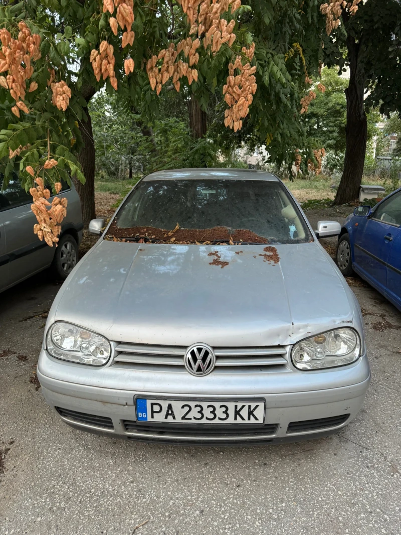 VW Golf, снимка 1 - Автомобили и джипове - 47845264