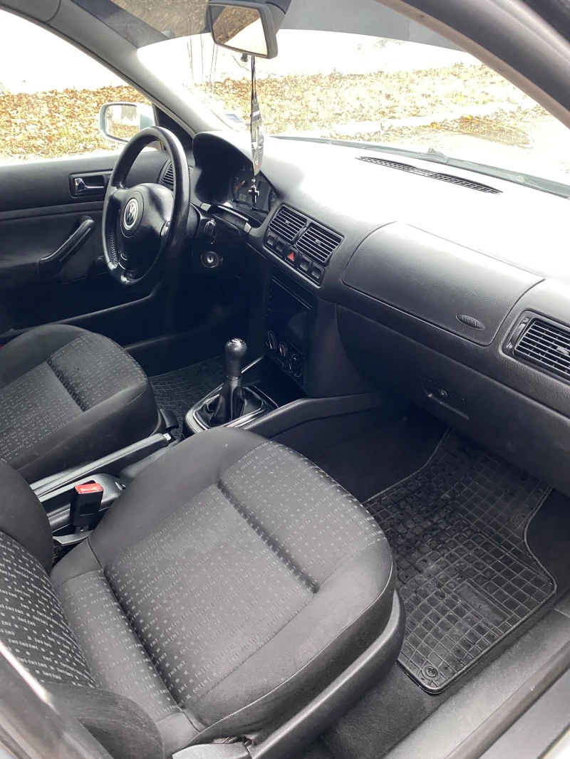 VW Golf 1.4 TDI , снимка 10 - Автомобили и джипове - 48227976