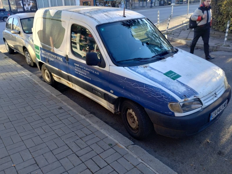 Citroen Berlingo, снимка 3 - Автомобили и джипове - 48598392