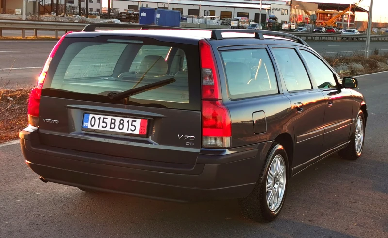 Volvo V70 2.4D5 163ps, снимка 5 - Автомобили и джипове - 49380829