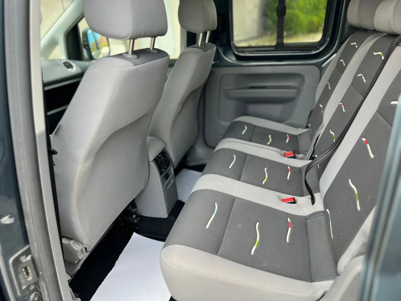 VW Caddy 1.9TDI Лизинг през Уникредит по 260 лева на месец, снимка 14 - Автомобили и джипове - 51486552