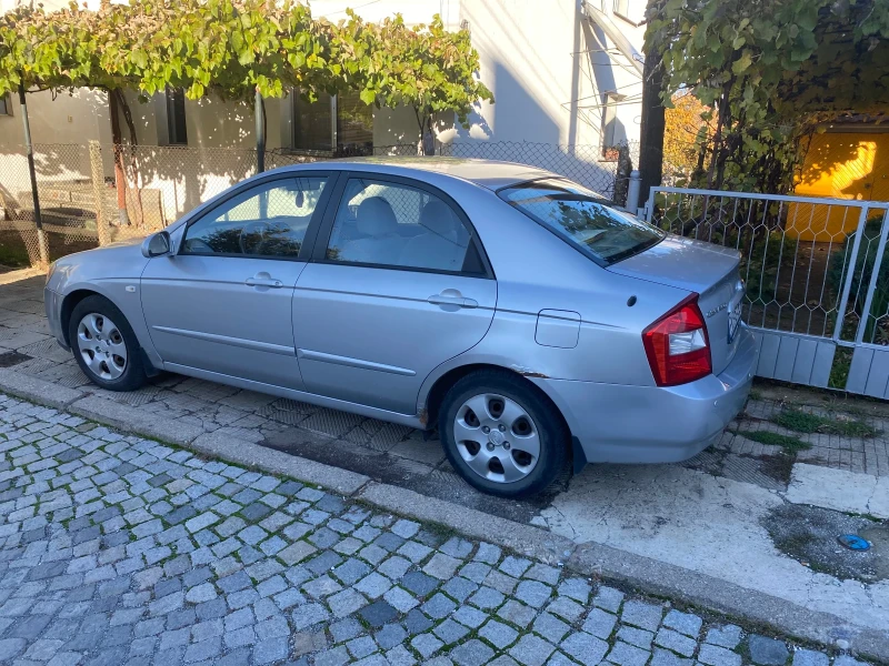 Kia Cerato, снимка 3 - Автомобили и джипове - 52169601