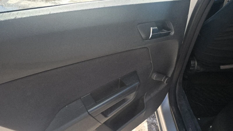 Opel Astra 1.6 бензин, снимка 10 - Автомобили и джипове - 52400182