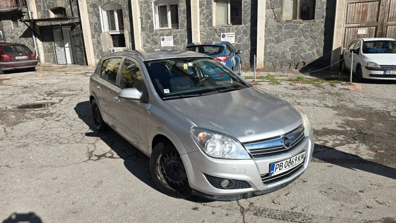 Opel Astra 1.6 бензин, снимка 2 - Автомобили и джипове - 52400182