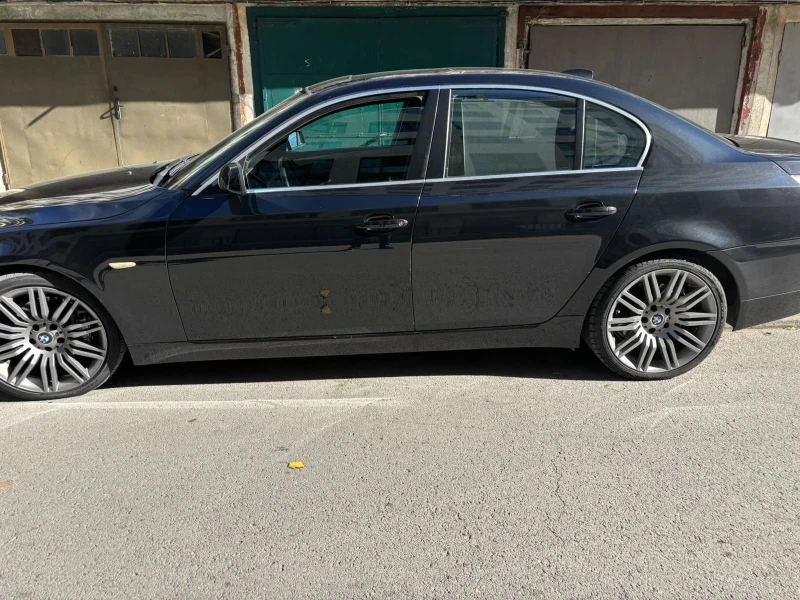 BMW 525 E60 facelift, снимка 2 - Автомобили и джипове - 52540879