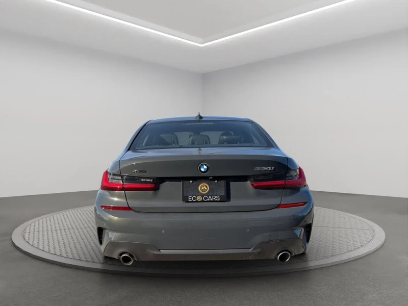 BMW 330 * АВТО КРЕДИТ* ЦЕНА ДО БГ * Сервизна история * , снимка 6 - Автомобили и джипове - 52707773