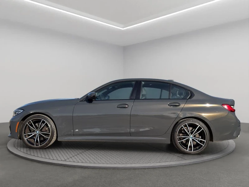 BMW 330 * АВТО КРЕДИТ* ЦЕНА ДО БГ * Сервизна история * , снимка 4 - Автомобили и джипове - 52707773