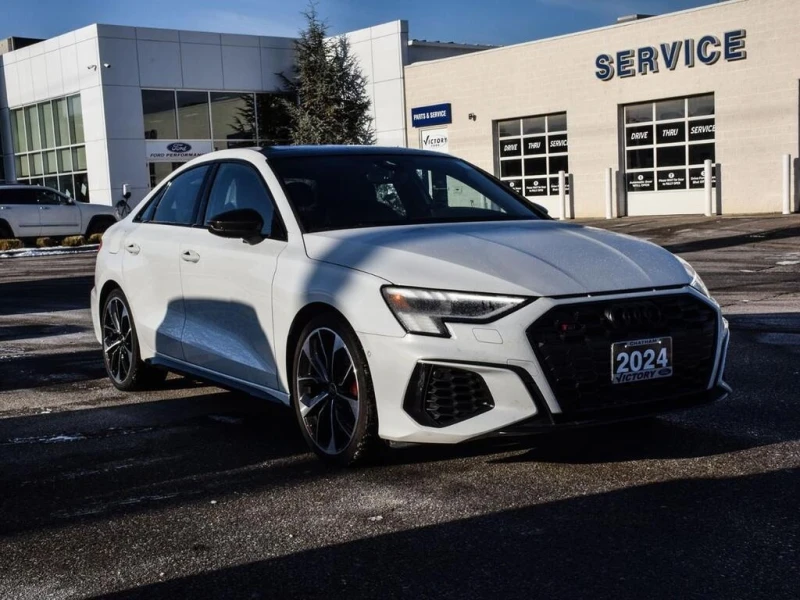 Audi S3 * 2.0T Technik Panoramic Sunroof | Heated Leather , снимка 6 - Автомобили и джипове - 52931457