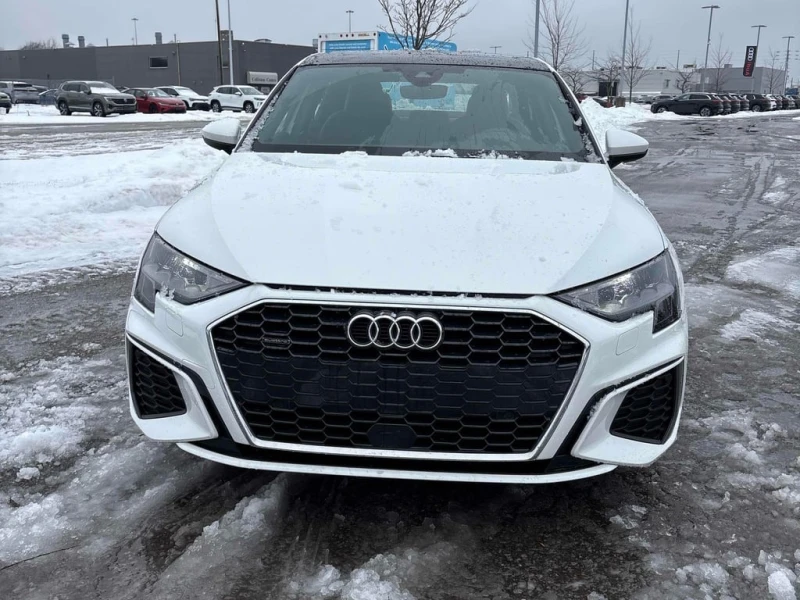 Audi A3 2022 Progressiv * CARFAX * БЕЗ ПЪРВОНАЧАЛНА ВНОСКА, снимка 2 - Автомобили и джипове - 53026985