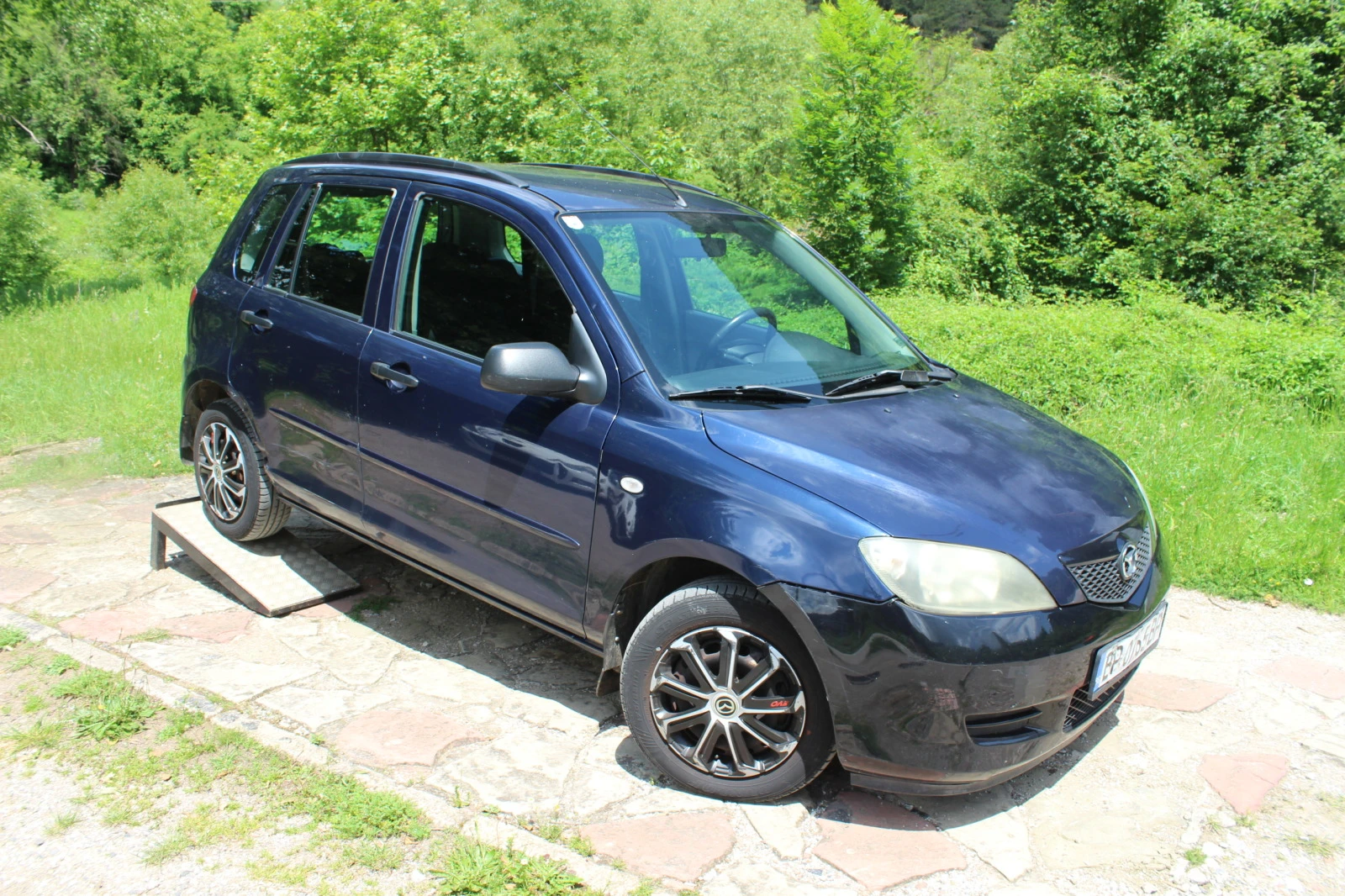 Mazda 2 1.4TDI  | Mobile.bg   13