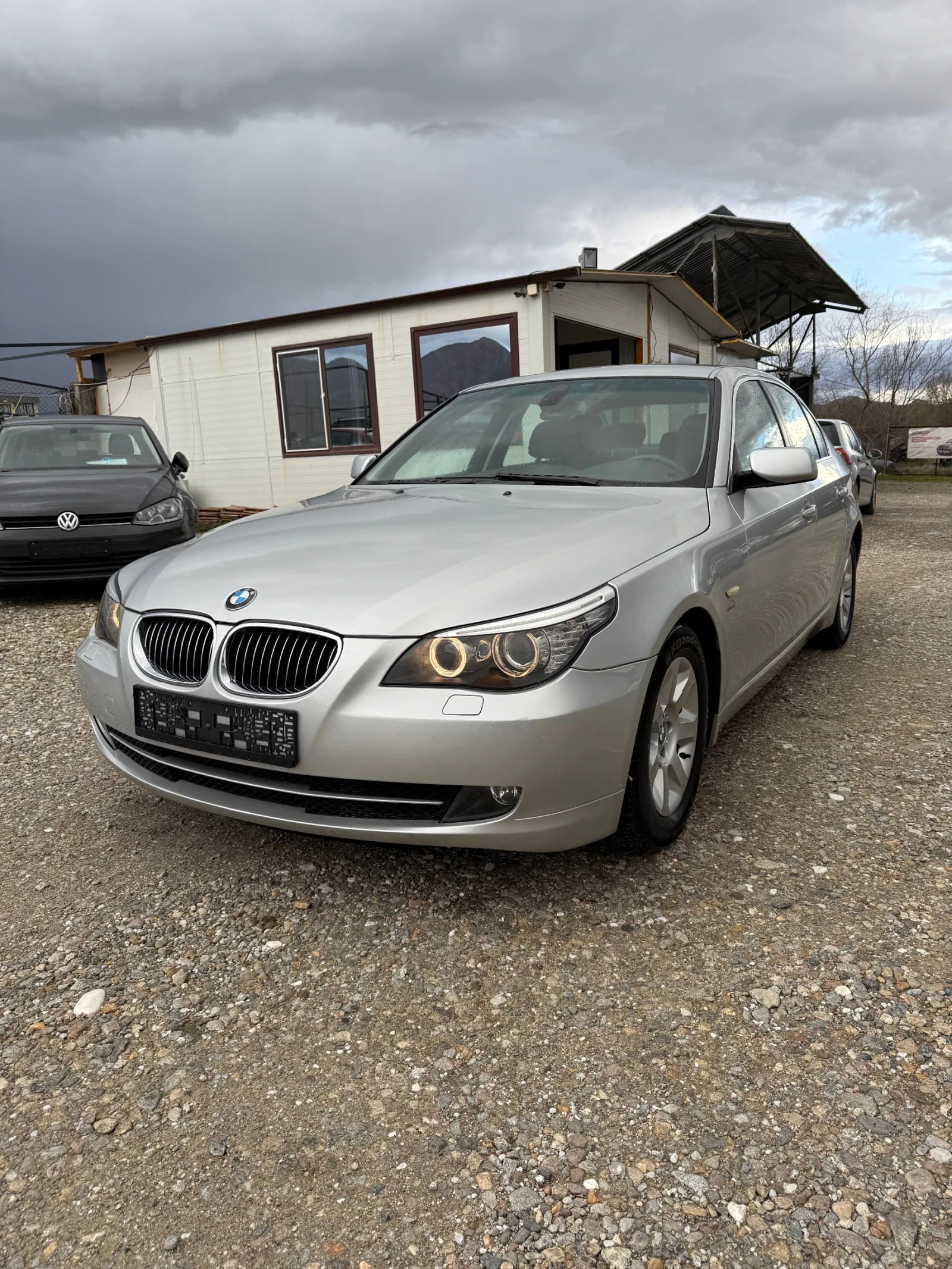 BMW 530 3.0D* ЛИЗИНГ | Mobile.bg — изображение 1
