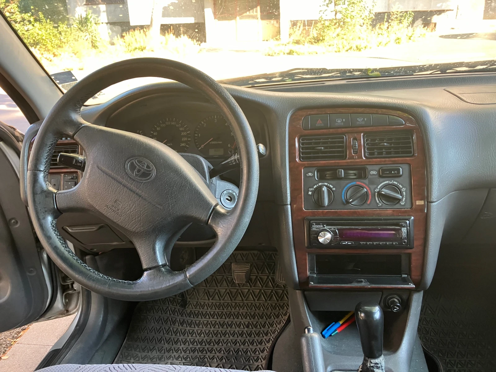 Toyota Avensis 2.0 TDI - изображение 5