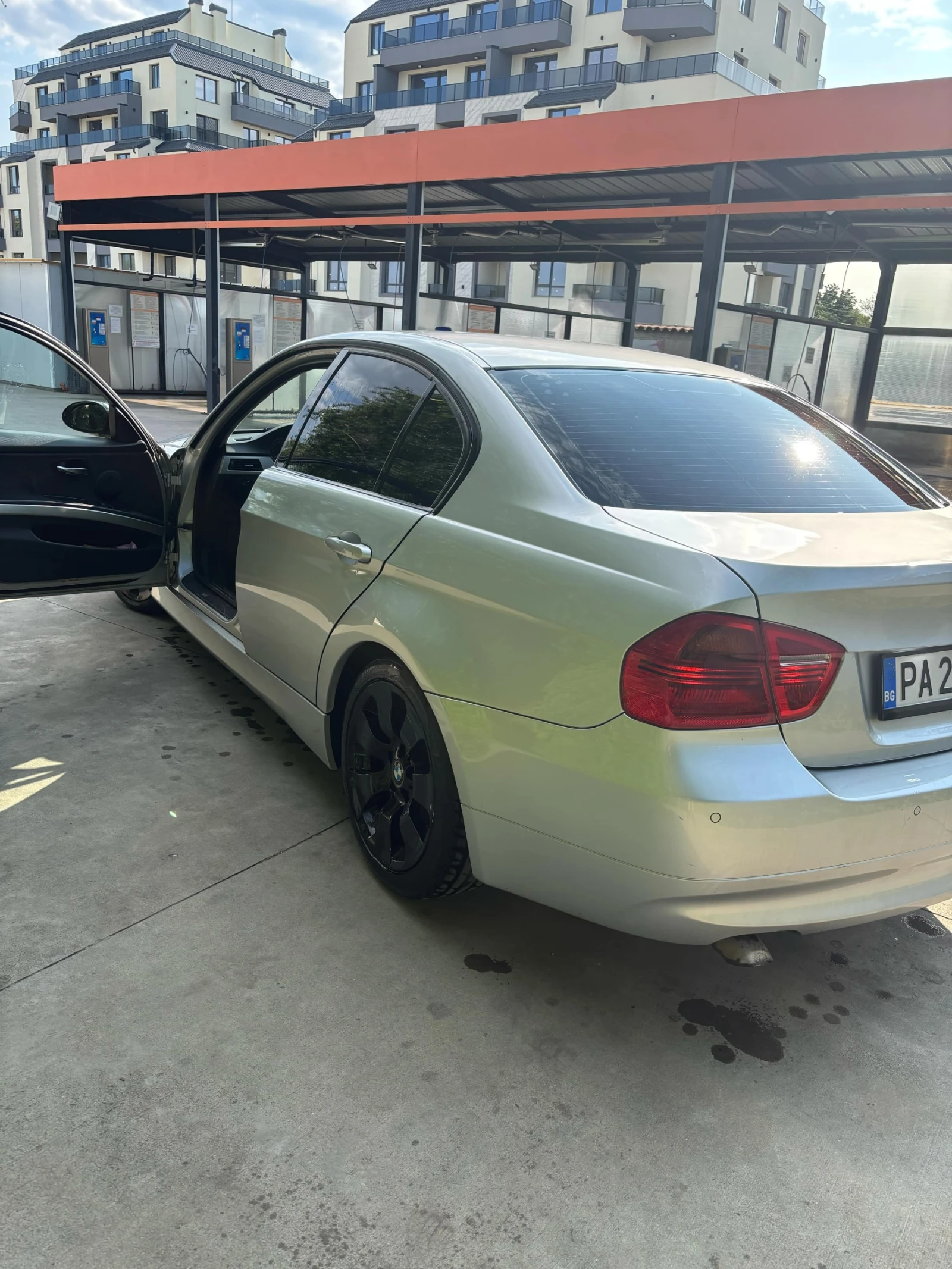 BMW 320 E90 2.0d 163 к.с. - изображение 4