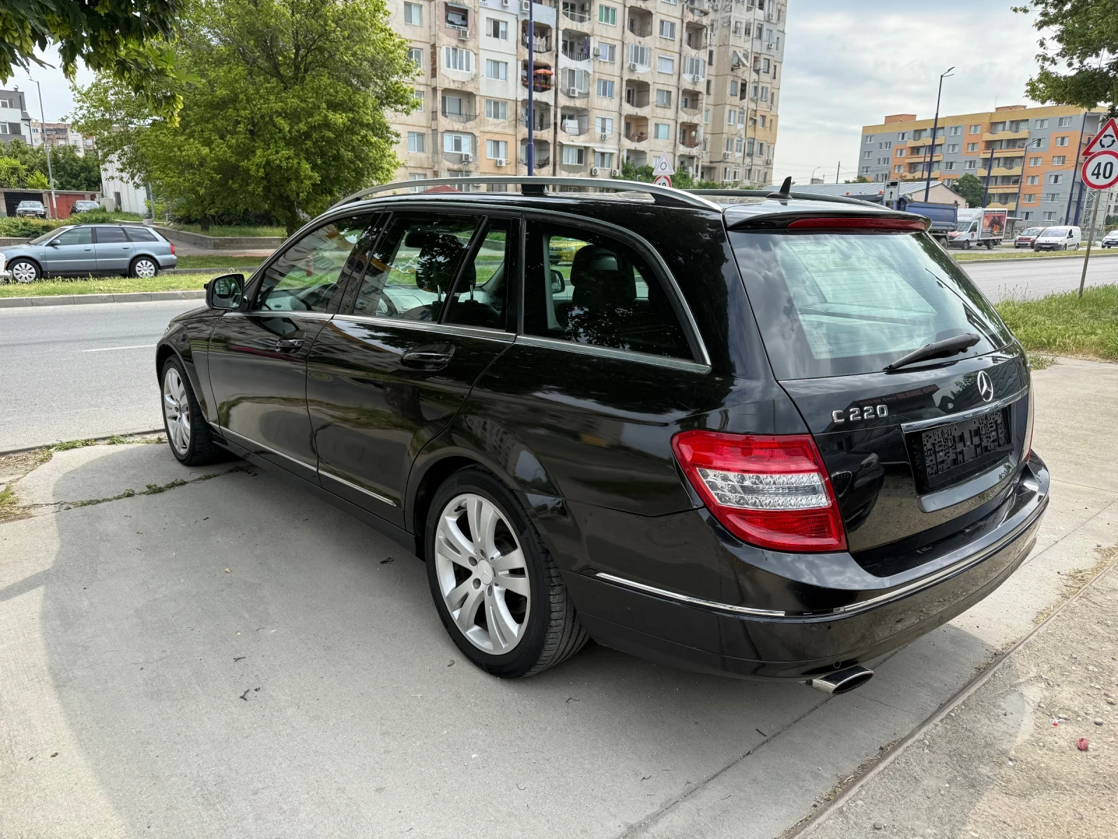 Mercedes-Benz C 220 OM646/AVANTGARD/AVTOMAT/NAVI/KOJA - изображение 7