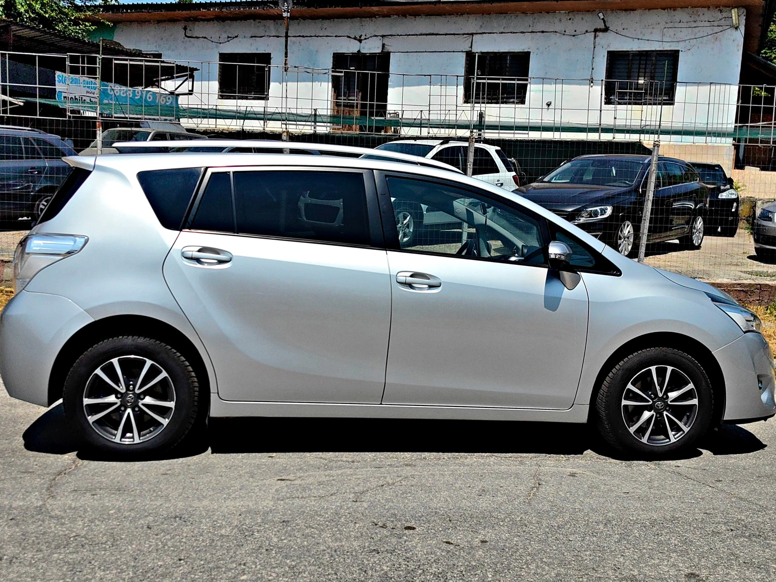 Toyota Verso 1.8FACELIFT!!ШВЕЙЦАРИЯ!!7 МЕСТЕН!ТОП!НАВИГАЦИЯ!! - изображение 6