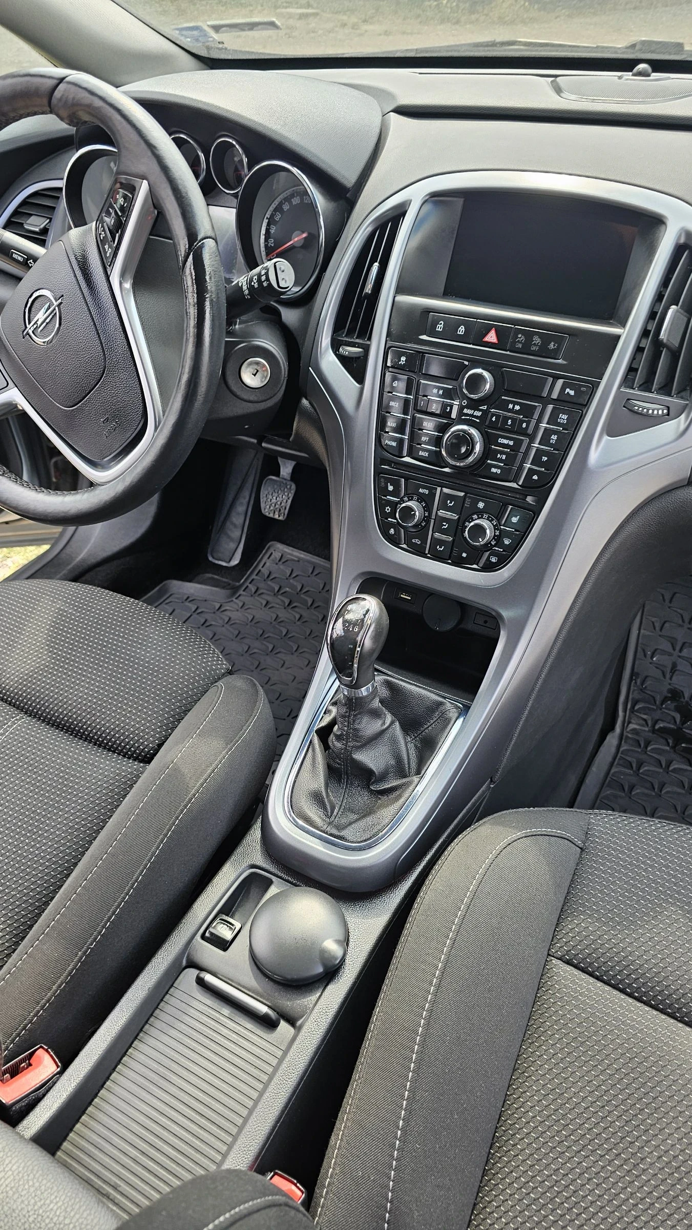 Opel Astra 1.4 Turbo | Mobile.bg � ����������� 12