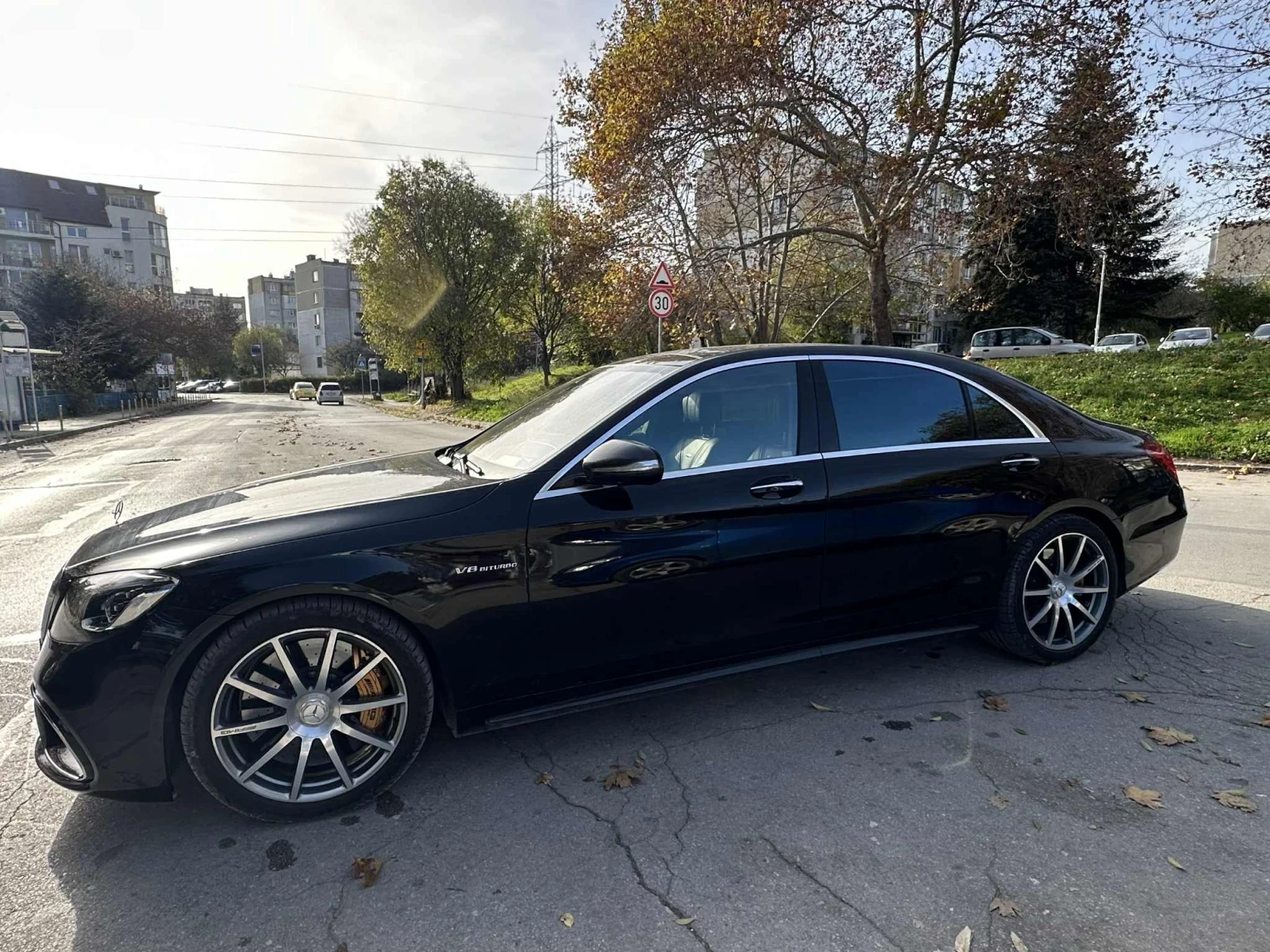 Mercedes-Benz S 63 AMG  - изображение 3