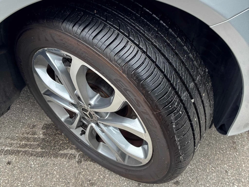 Mercedes-Benz C 300 * CARFAX * БЕЗ ПЪРВОНАЧАЛНА ВНОСКА - изображение 7