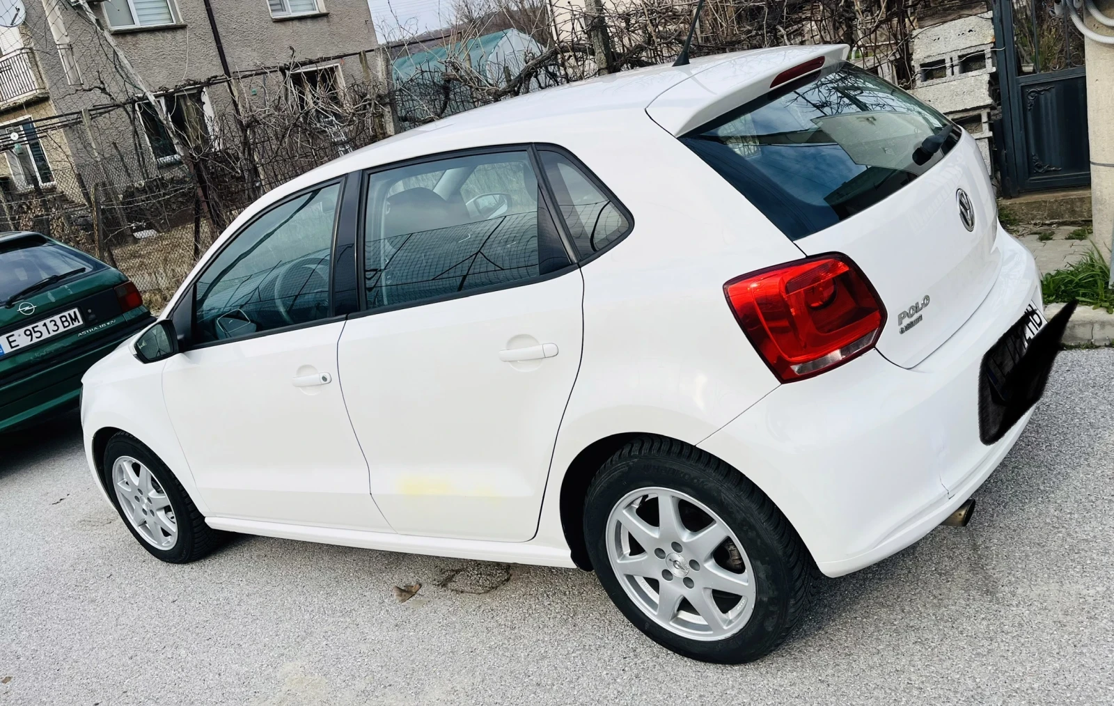 VW Polo 1.6TDI 90кс EURO 5 - изображение 7