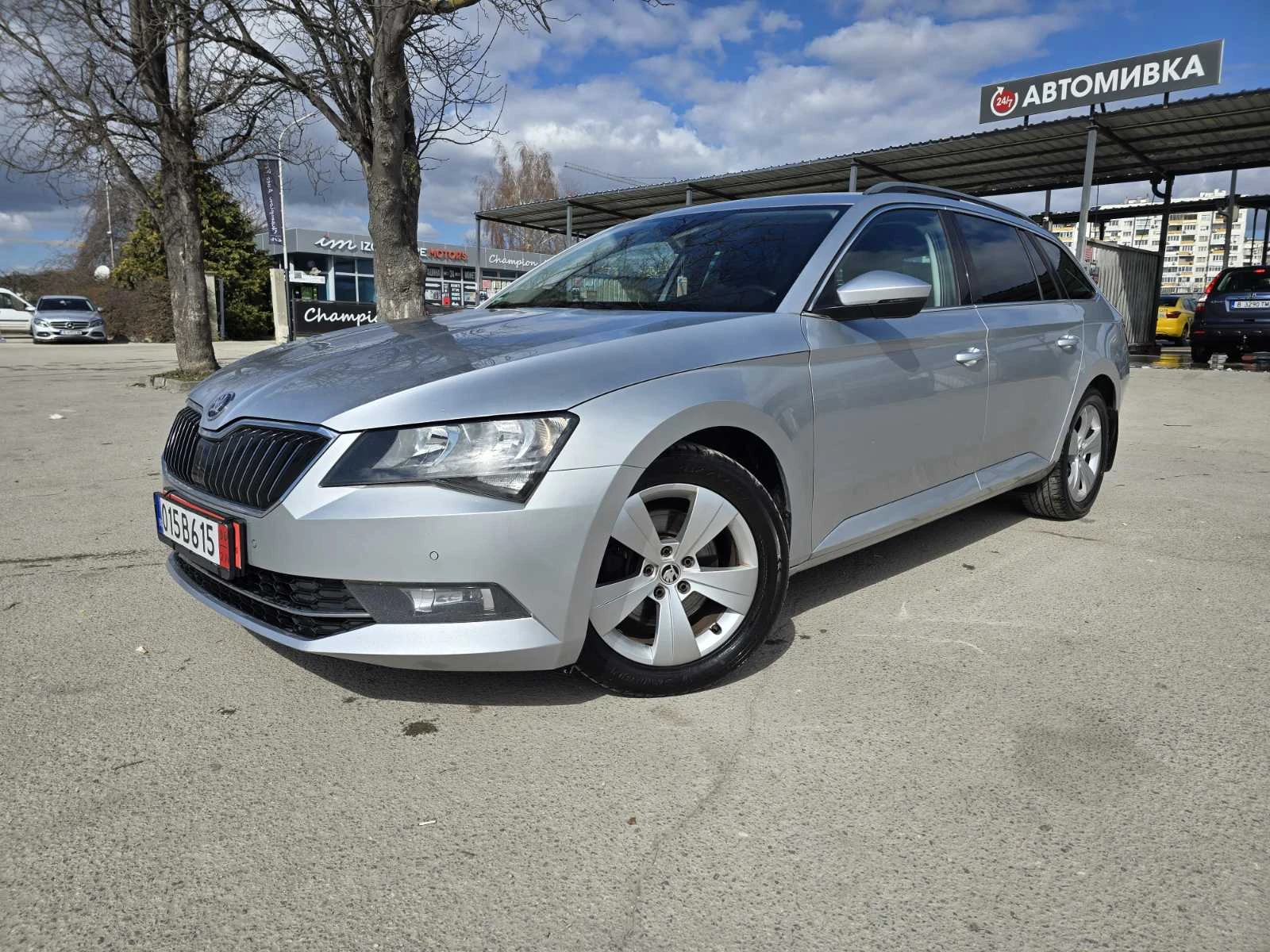Skoda Superb КАТО ЧИСТО НОВ/DISTRONIK/2.0TDI/150кс