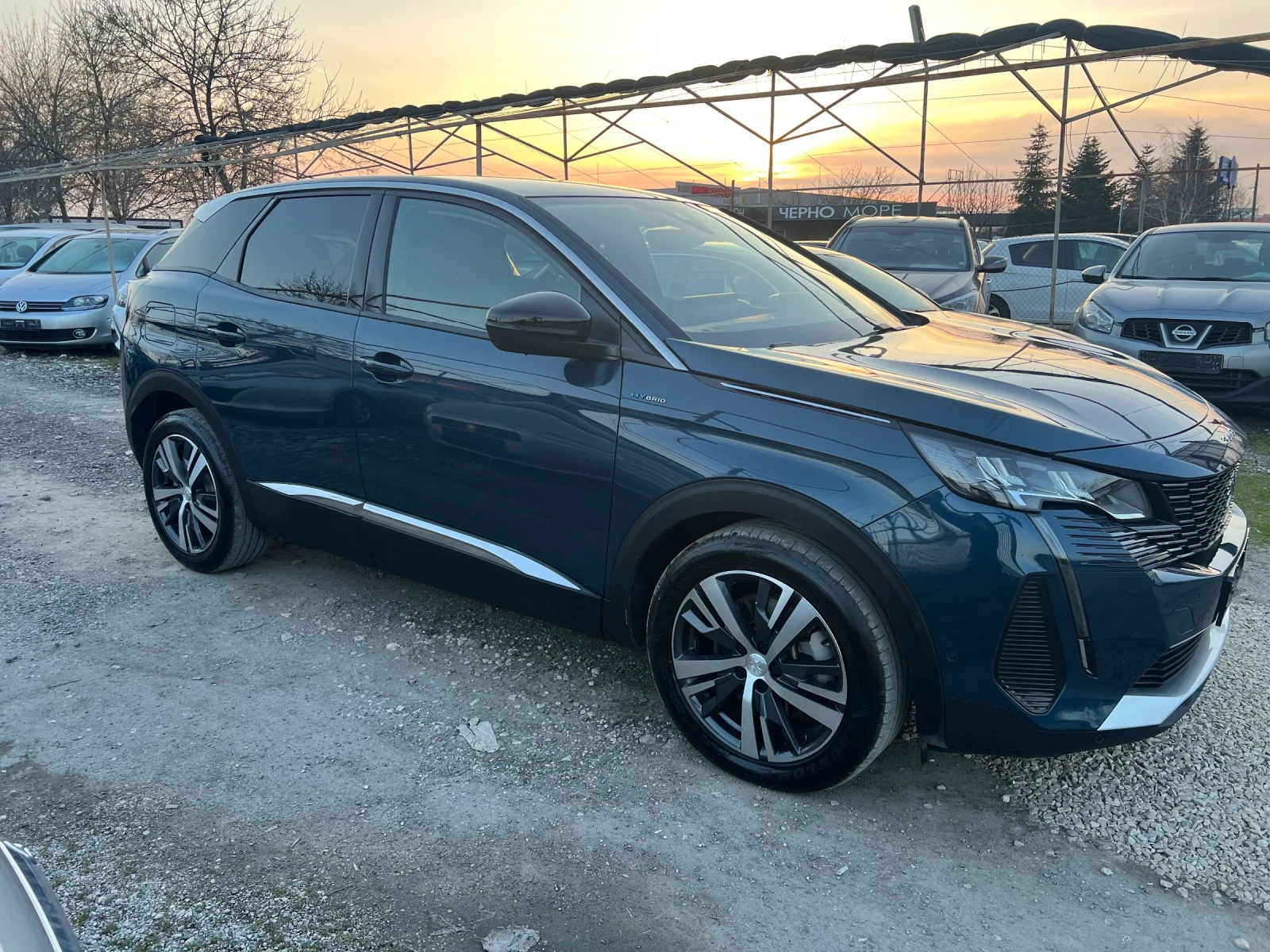 Peugeot 3008 1.6 THP / PLUG IN HYBRID/ALLURE/НЕРАЗЛИЧИМ ОТ НОВ, снимка 5 - Автомобили и джипове - 53765115