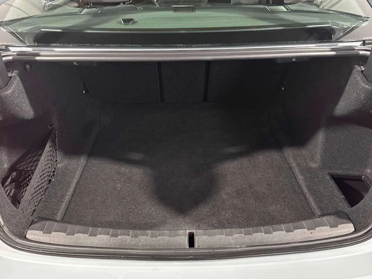 BMW 330 М пакет/xDrive /CARFAX/Нардо грей/2 ключа/, снимка 11 - Автомобили и джипове - 53831510