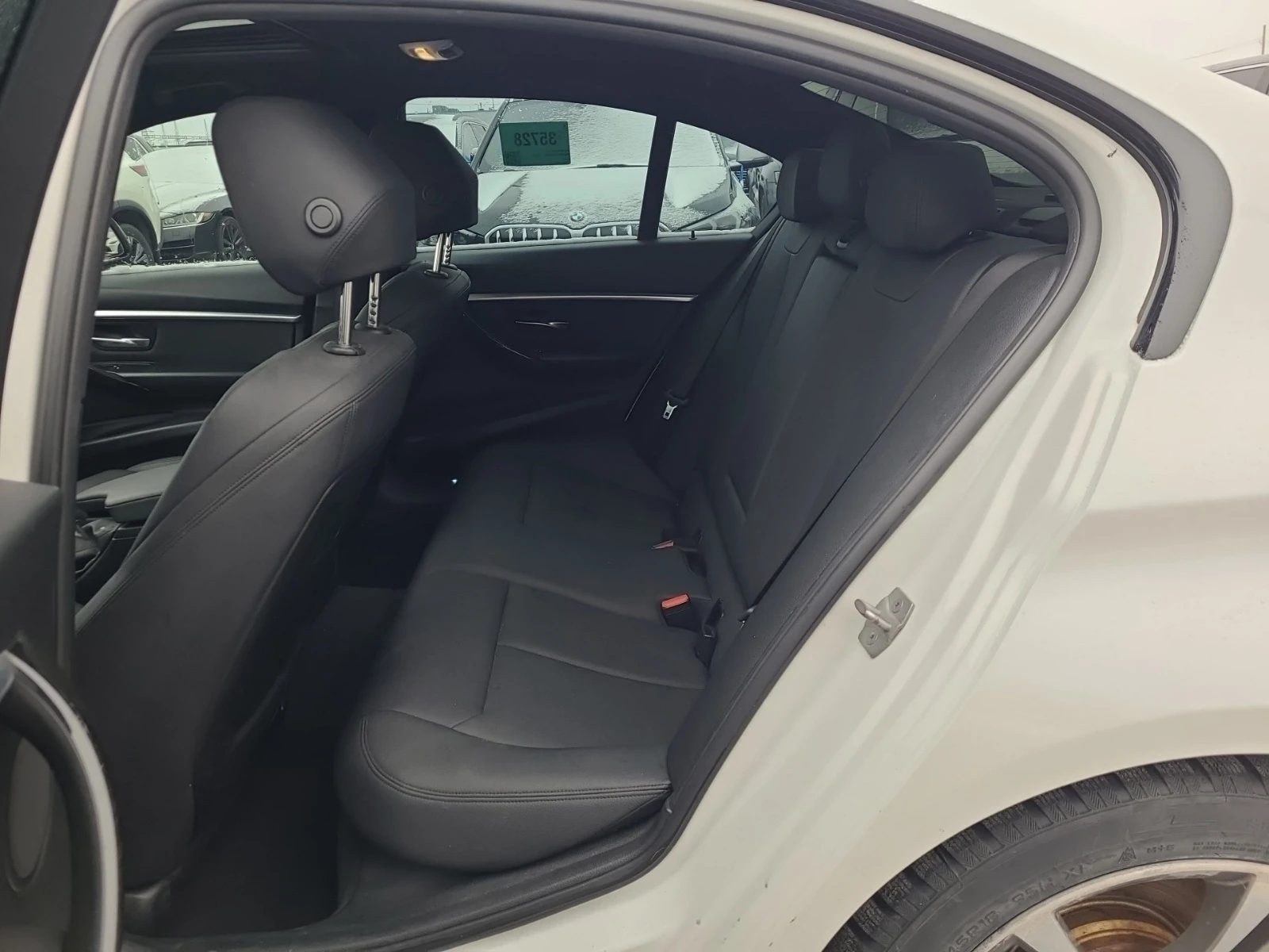 BMW 330 XDRIVE* * CARFAX * * АВТО КРЕДИТ * * , снимка 9 - Автомобили и джипове - 54137448